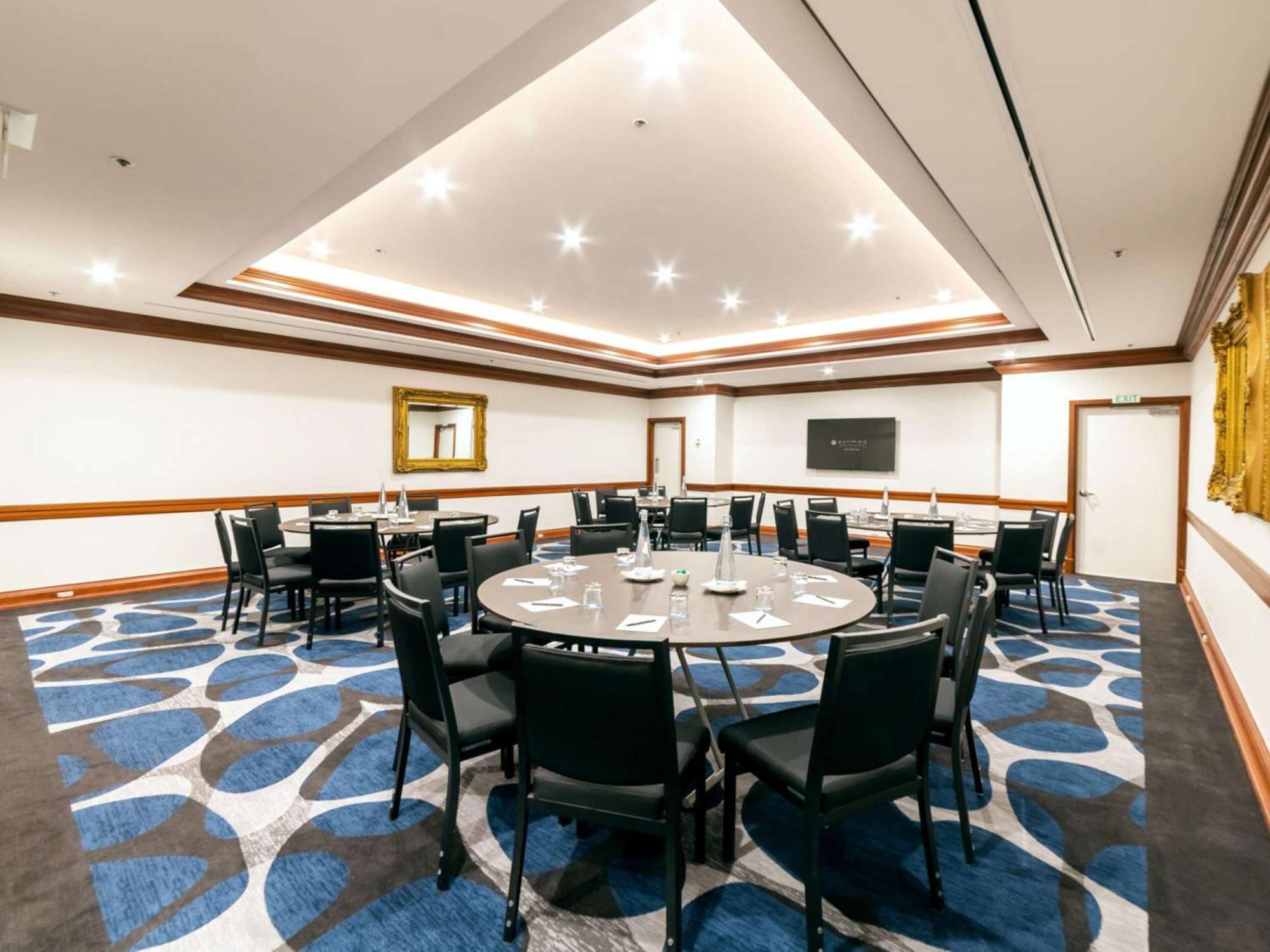 Pullman Cairns International Hotell Exteriör bild Meeting room